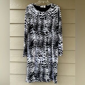 Cato Fashion Long Sleeve White Black Sheath Dresss Size M